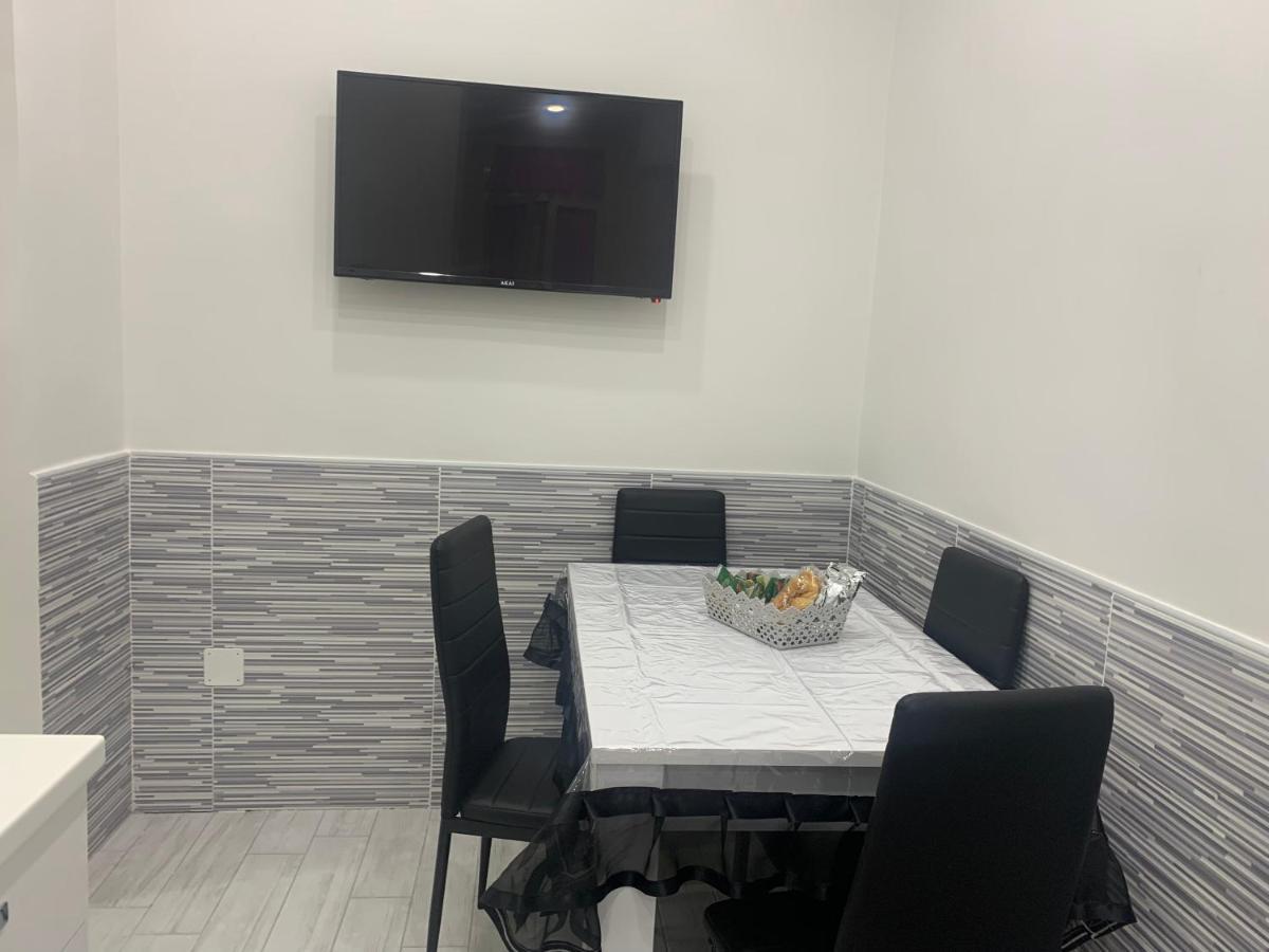 Appartamento Senorita House Napoli Esterno foto